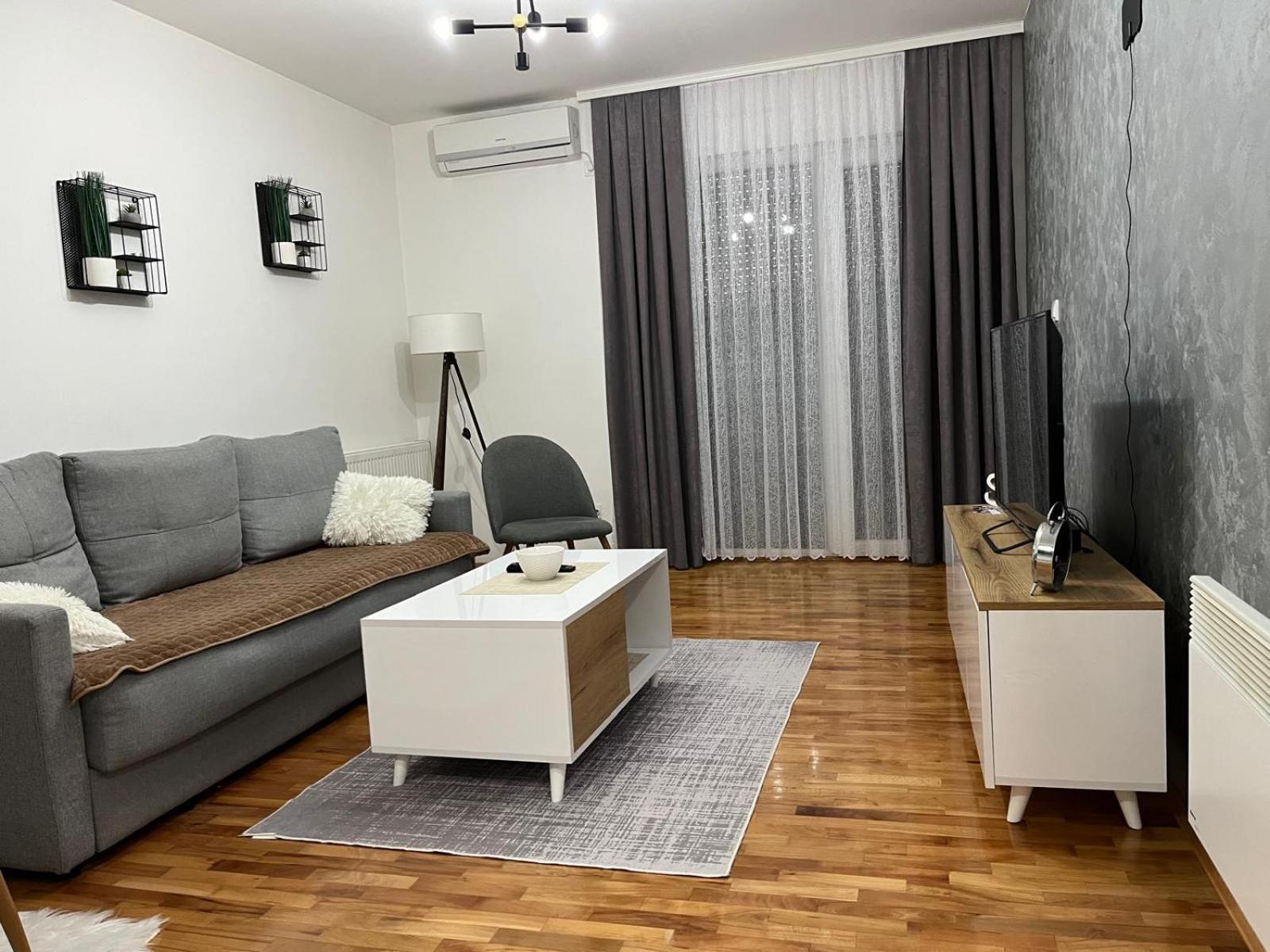 Apartman Lux Вране Экстерьер фото
